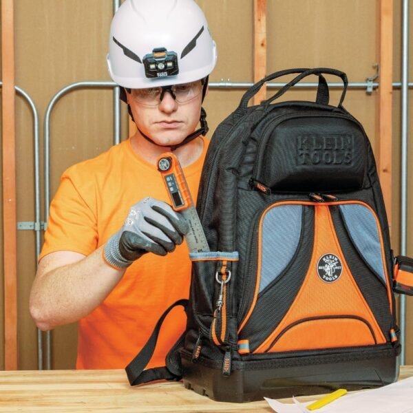 Klein Tools 935DAF Digital Angle Finder, Precision Measurements, Miter Saw Protractor Angle Calculation and Portable Design 8 718 xMHBQZL. AC SL1000