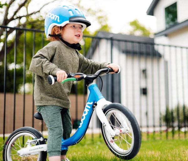 woom 1 Balance Bicycle for Kids 18 Months to 3.5 Years Old, Lightweight 12-Inch Toddler Bike with Handbrake & Steering Limiter, Boys & Girls 8 81nUKA6IXhL. AC SL1500