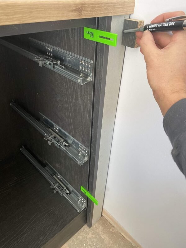 u-scribe jig 18mm (11/16") Set of 3 Woodwork & Carpentry Jigs - Makes Scribing Fillers, Toe Kicks and Ceiling Scribes easy, ideal for Carpenters, Joinery, Furniture and Cabinet Installing 7 917eUxpP2ML. AC SL1500