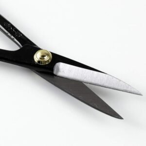 Wazakura Japanese Bonsai Tool Kit Made in Japan - Satsuki Scissors 7inch(180mm) + Concave Branch Cutter 8inch(200mm) Gift Box Set - Image 6