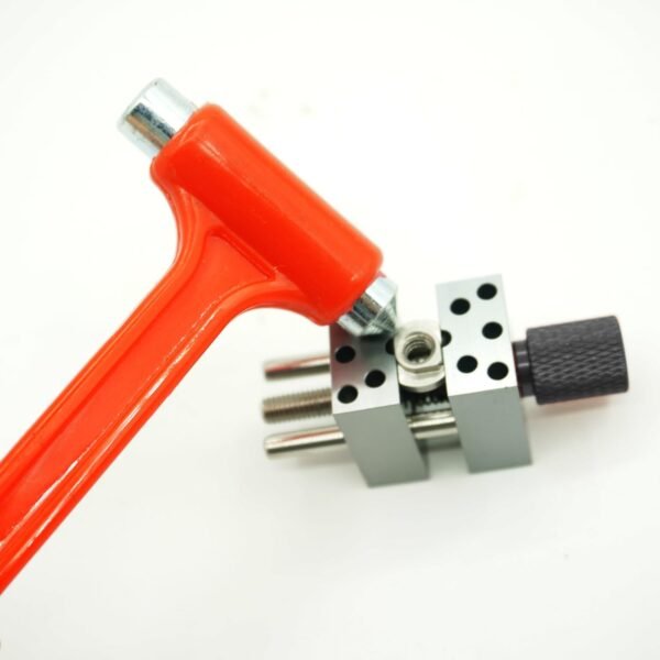 Multi Function Handheld Mini Vise - Metal Tiger Pliers With Adjustable Width from 0.78-1.18 Inches Are Used for DIY Making Tools Such As Model Making And Amateur Craft Assembly(Black) 4 61d5yiEFOQL. AC SL1500