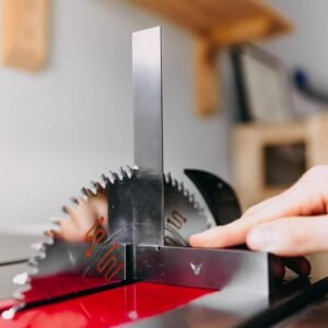 PEC Tools Machinist Square Precision Engineer Wide Seat Square 90 Right Angle Ground Hardened Steel Angle Ruler 6 x 4 Inch, Suitable for Woodworking and Precision Layout Work - Image 5